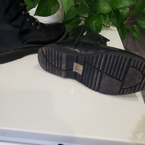 Ankle boots - Picture 3 of 5